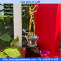 Cúp Golf đế đen đệm kim cương