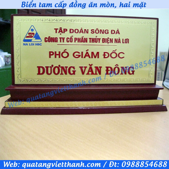 Biển đồng tam cấp 01