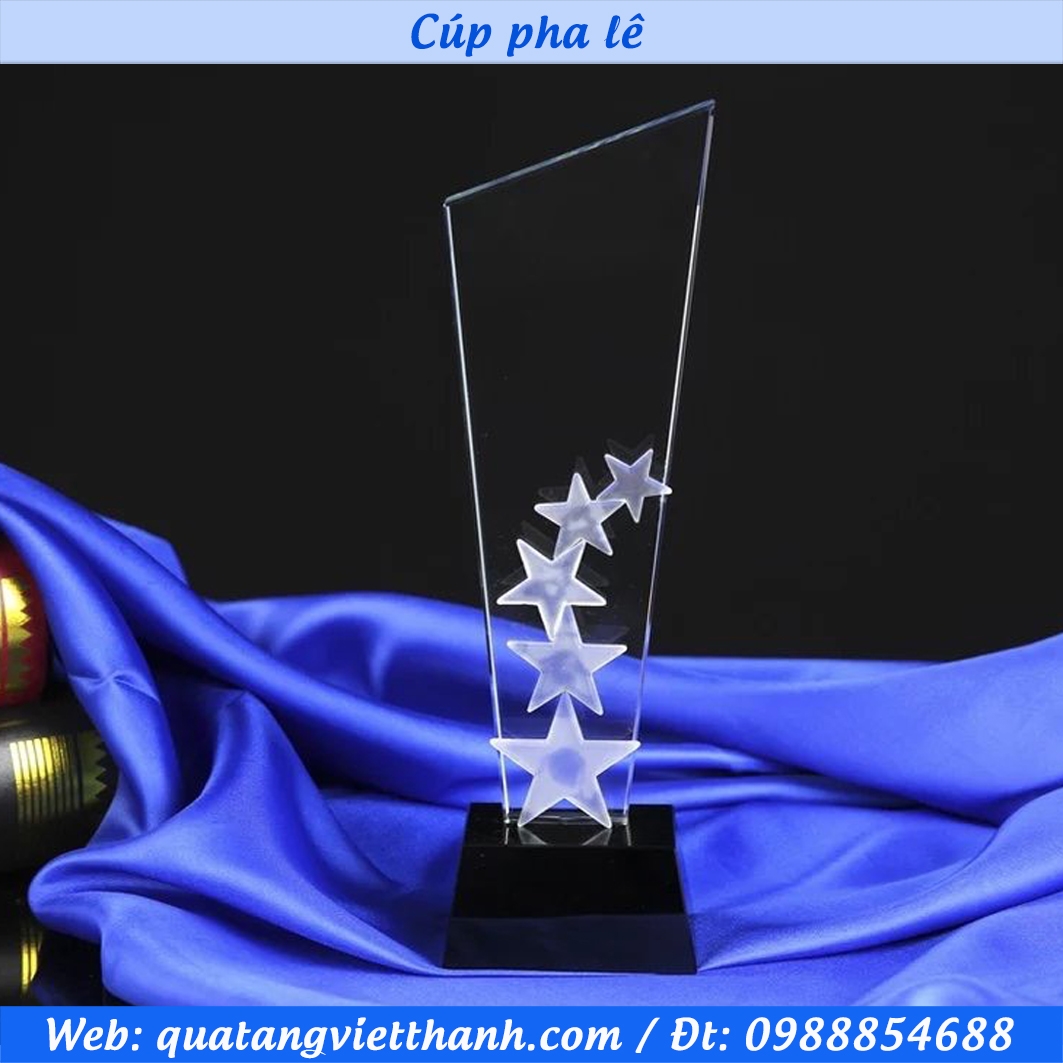Cúp pha lê 5 sao