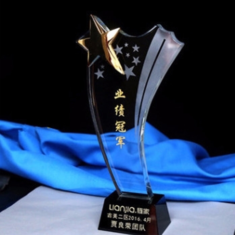 CÚP PHA LÊ SAO THÂN CONG KHẮC