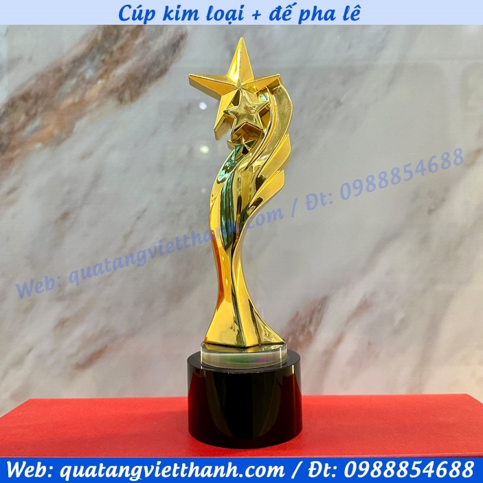 Cúp pha lê kim loại mẫu ba sao - Đế tròn