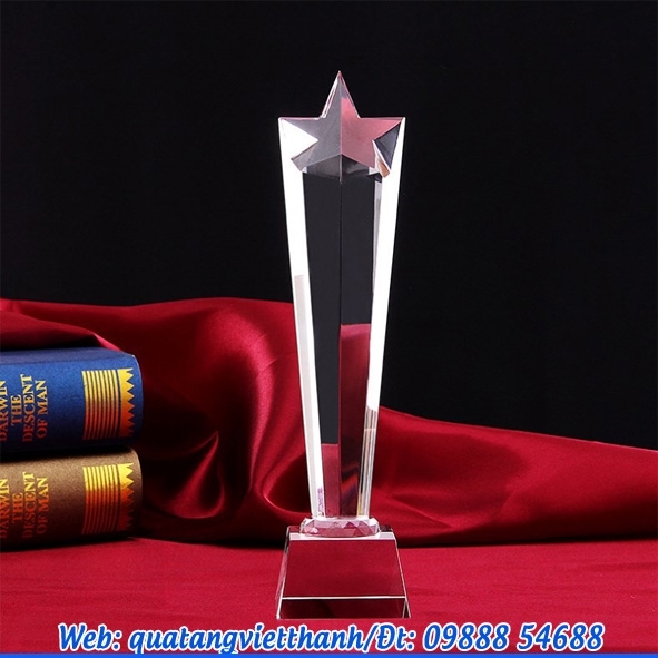 Cúp pha lê mẫu sao trụ