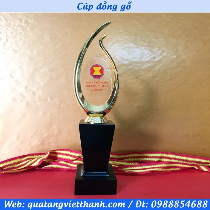 Cúp đồng 01