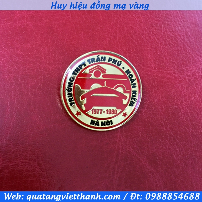 Huy hiệu đồng 12