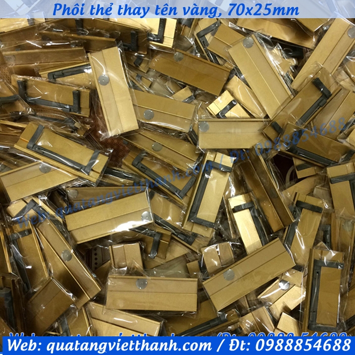 Phôi thẻ thay tên vàng 70x25mm